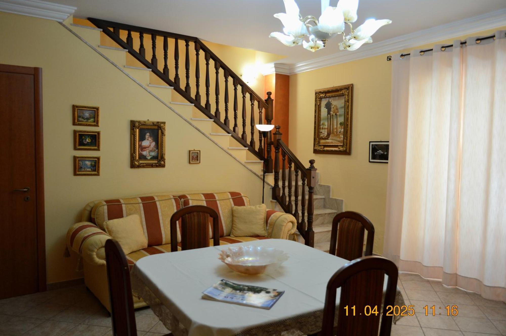 Ferienwohnung Al Cortile Del Pozzo Delia Exterior foto