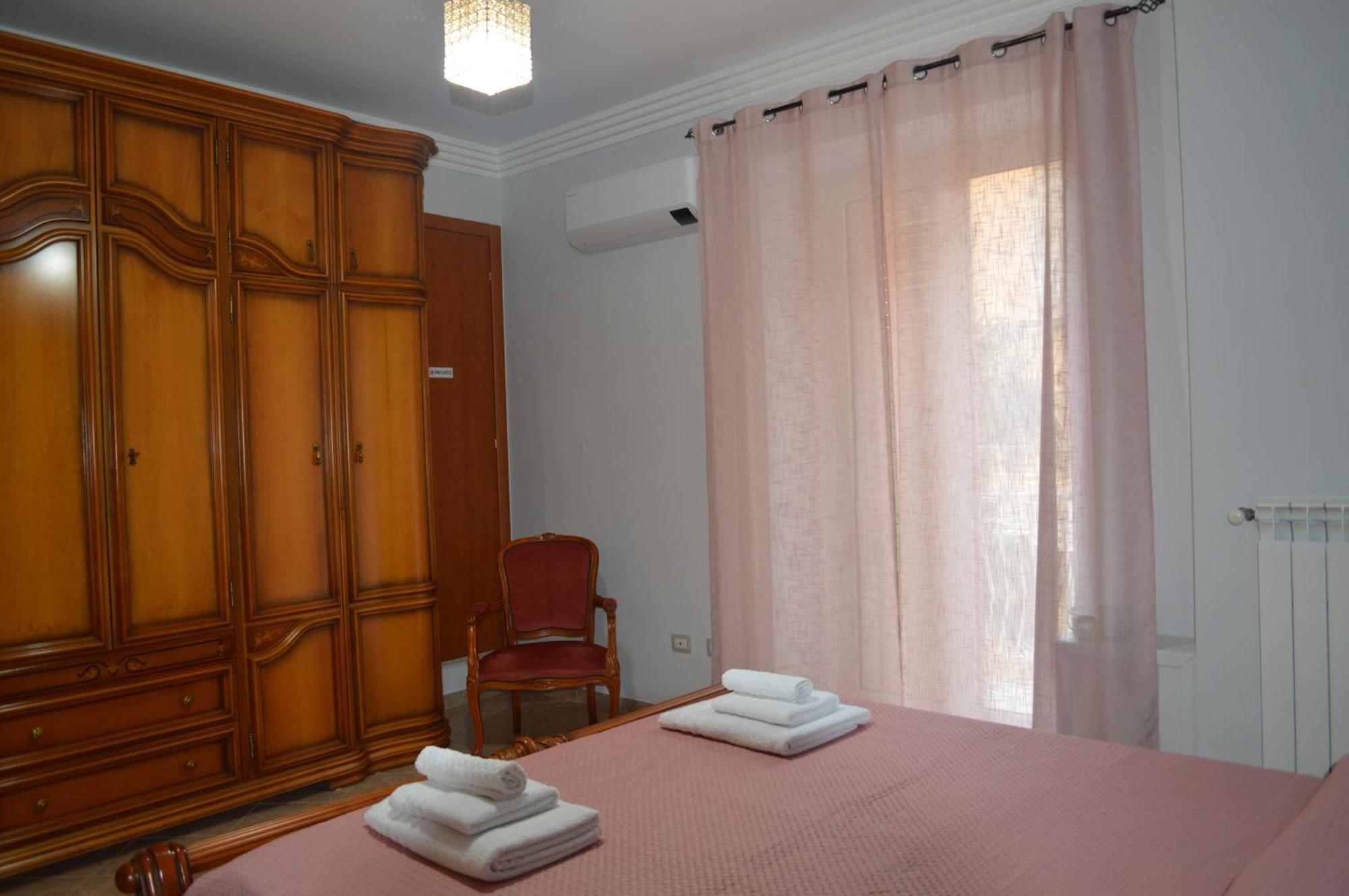 Ferienwohnung Al Cortile Del Pozzo Delia Exterior foto